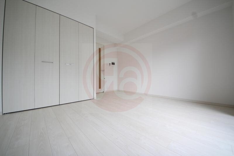 物件内観写真13　(ゆったりした洋室です)