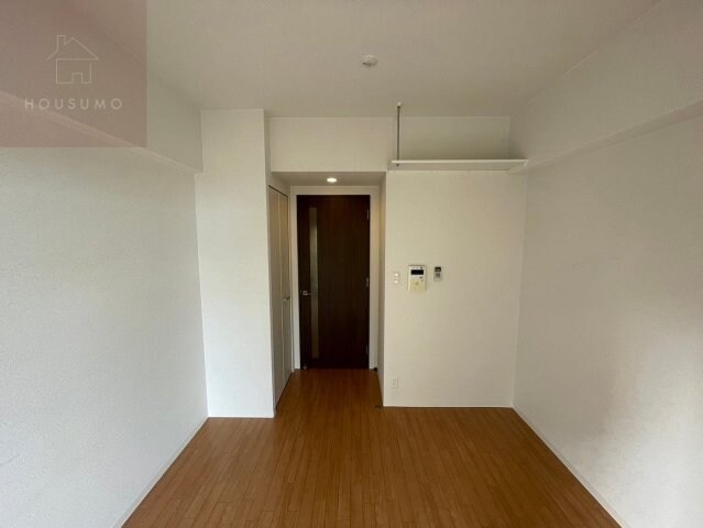 物件内観写真3　(ゆったり過ごせるリビングです)