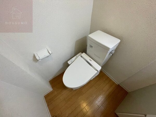 トイレ(毎日通る玄関はこちらです)