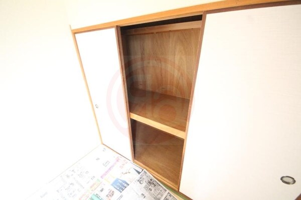 収納(たっぷりとした収納スペースです)