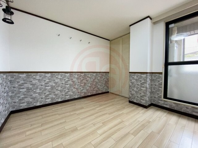 物件内観写真26　(落ち着いた色調のトイレです)