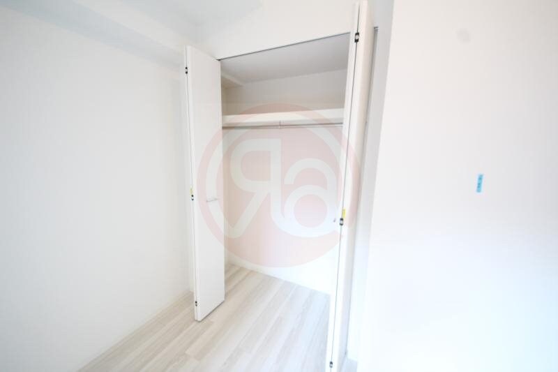 物件内観写真28　(ちょっとした収納スペースも充実しています)