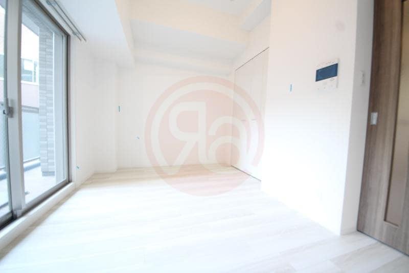 物件内観写真5　(おしゃれな居間です)