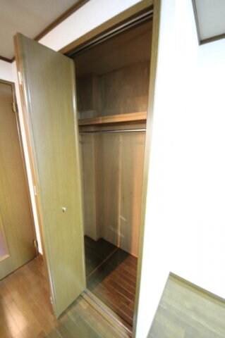 物件内観写真10　(大きなものも収納できそうです)
