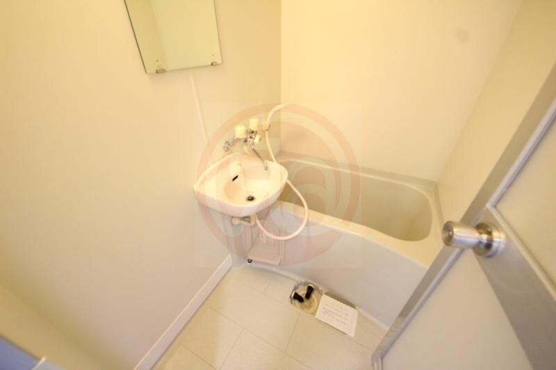 物件内観写真10　(落ち着いた空間のお風呂です)