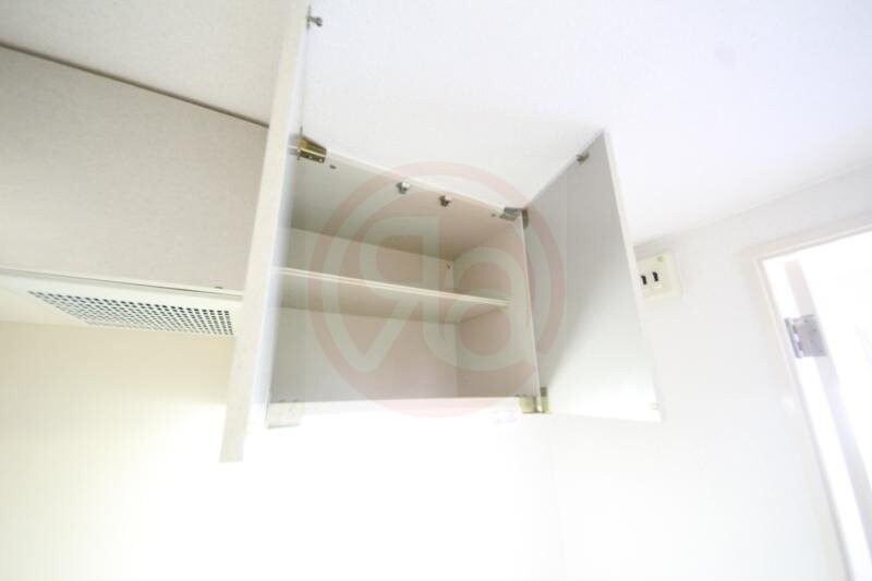 物件内観写真24　(大きなスペースがあり、収納には困りません)