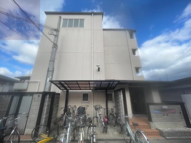 物件外観写真3　(外観もきれいです)