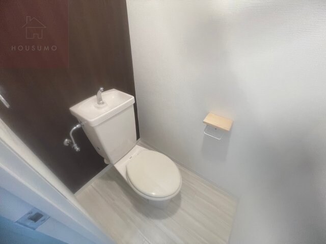 物件内観写真9　(落ち着いた玄関です)