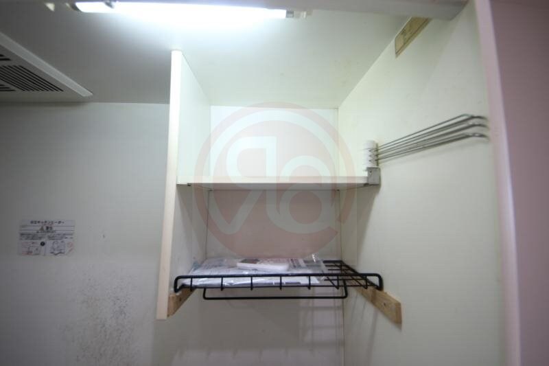 物件内観写真25　(こまごまとしたものを収納できそうですね)