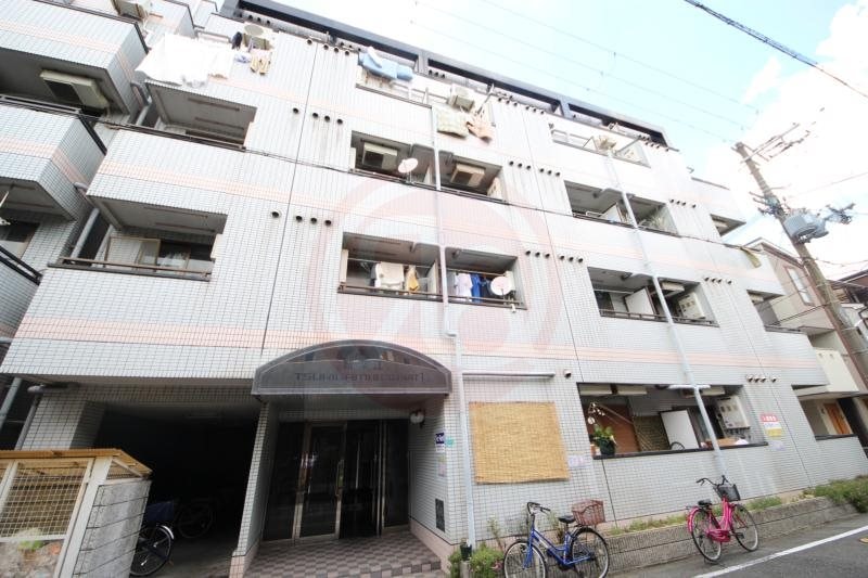 物件外観写真1　(外観は落ち着いています)