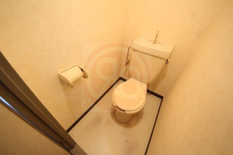 物件内観写真13　(清潔感のあるトイレです)