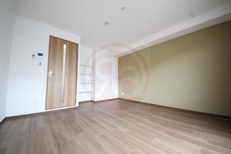 物件内観写真5　(おしゃれな居間です)