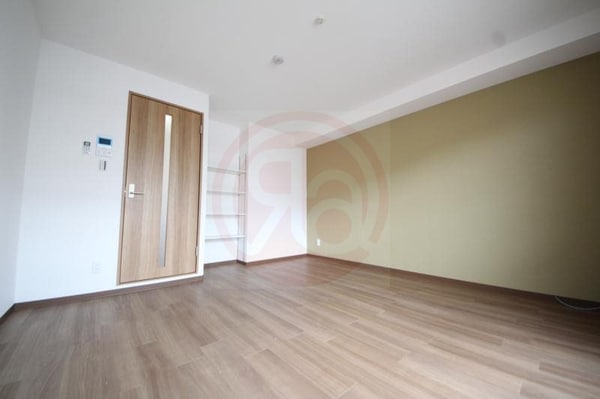 居室(おしゃれな居間です)