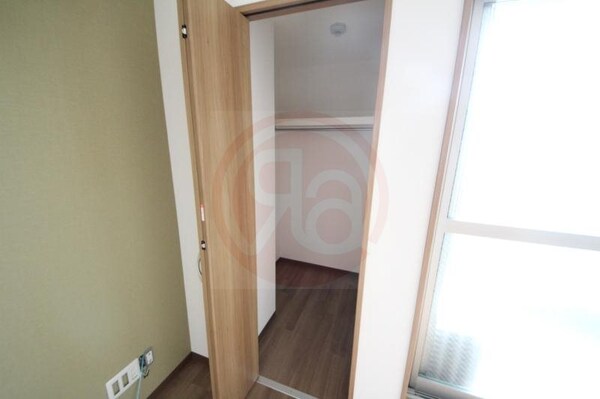 収納(便利な収納スペースです)