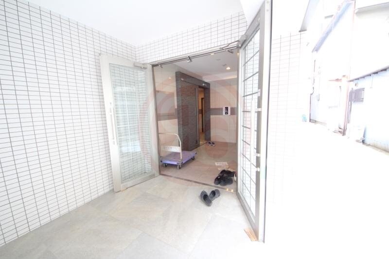 物件外観写真3　(毎日通るロビーはこのようになっています)