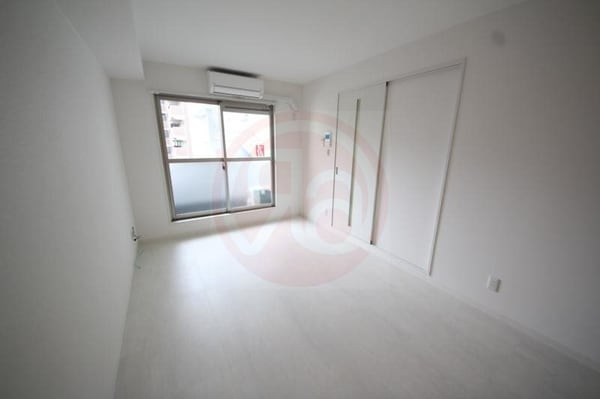 洋室(洋室です)