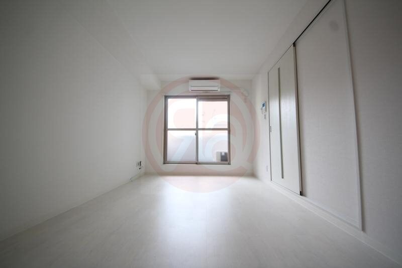 物件内観写真21　(きれいな洋室です)