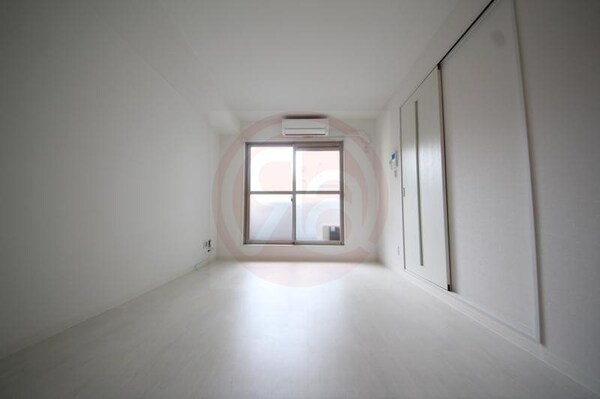 洋室(きれいな洋室です)