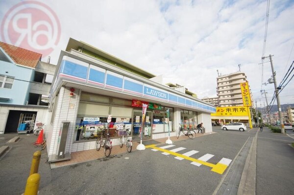 周辺環境(ローソン 東大阪玉串町東店 551m)