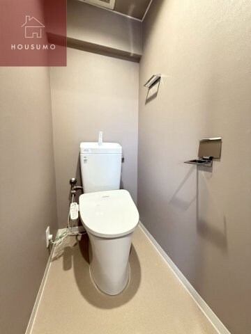 物件内観写真9　(落ち着いた玄関です)