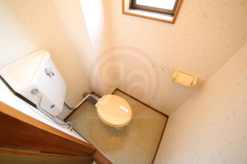 物件内観写真10　(落ち着いたトイレです)