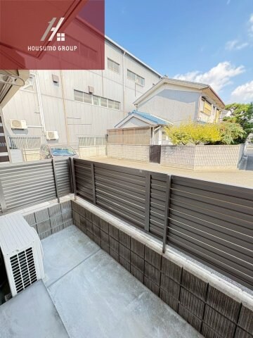 物件内観写真13　(落ち着いた時間を過ごせるバルコニーです)