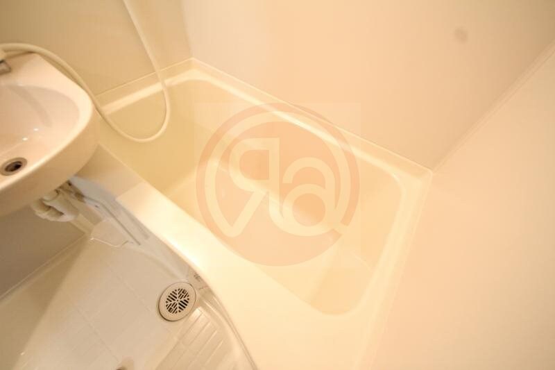 物件内観写真6　(日々の暮らしに欠かせないお風呂です)