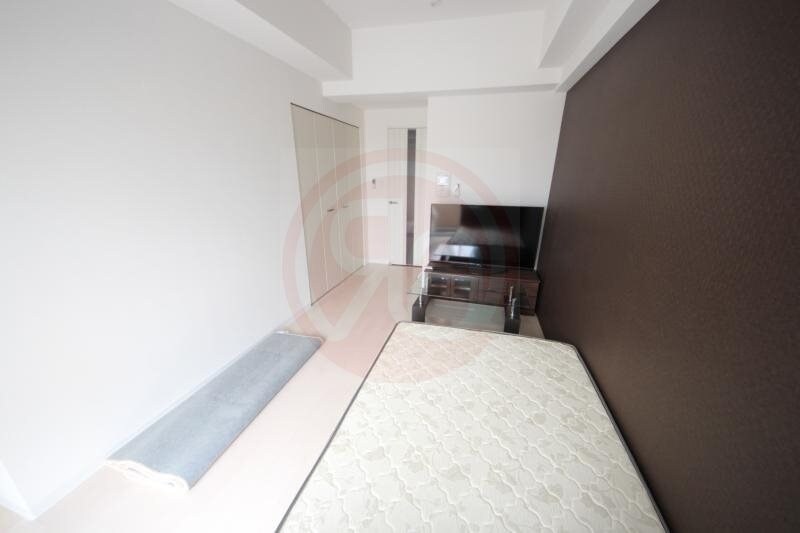 物件内観写真5　(ゆったりとしたリビングです)