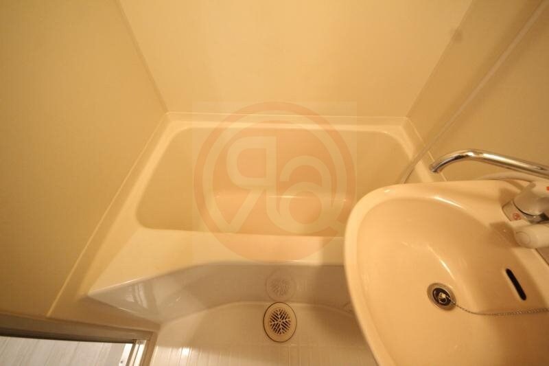 物件内観写真10　(落ち着いた空間のお風呂です)