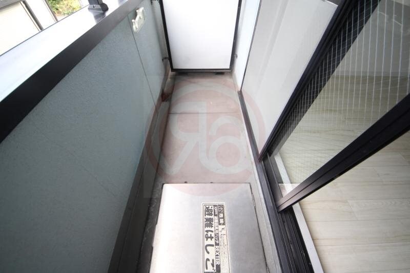 物件内観写真20　(お洗濯にも便利なバルコニー付き)