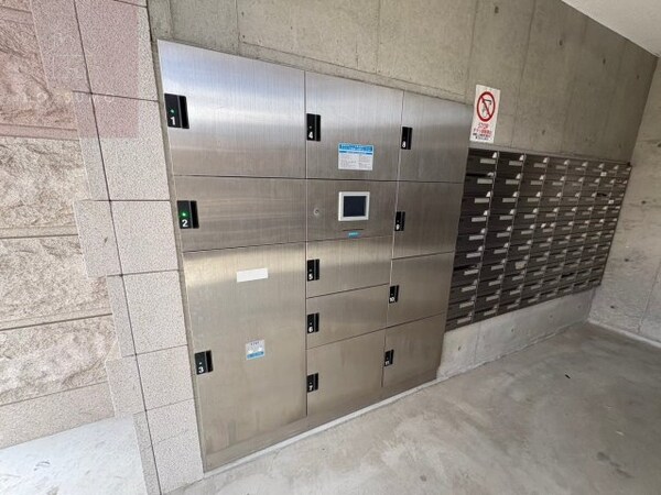 建物設備(宅配BOXです)