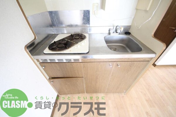 キッチン(キッチンでお料理をお楽しみください)