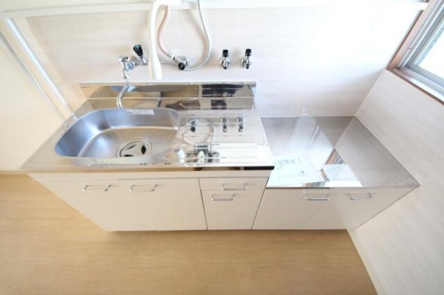 物件内観写真6　(キッチンでお料理をお楽しみください)