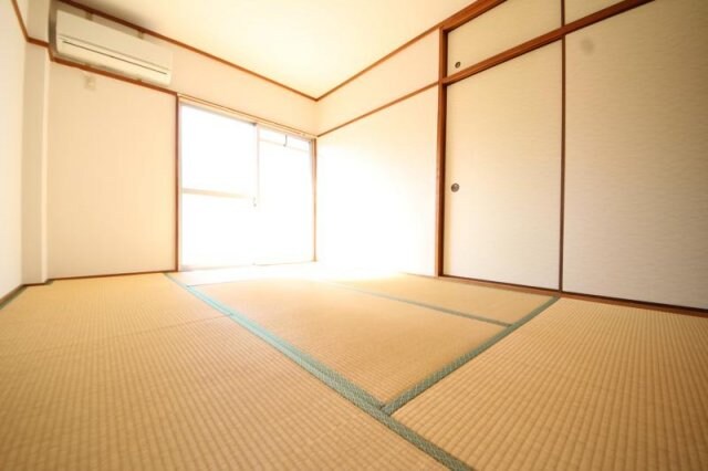 物件内観写真24　(リビングです)