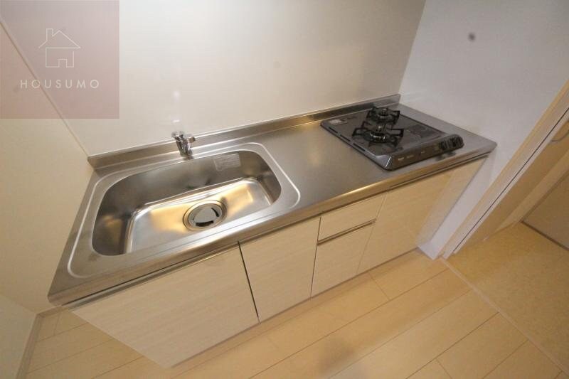 物件内観写真8　(コンパクトなキッチンで掃除もラクラク)