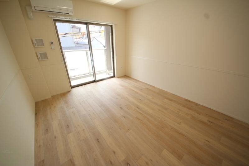 物件内観写真21　(コンパクトで使いやすい洋室です)