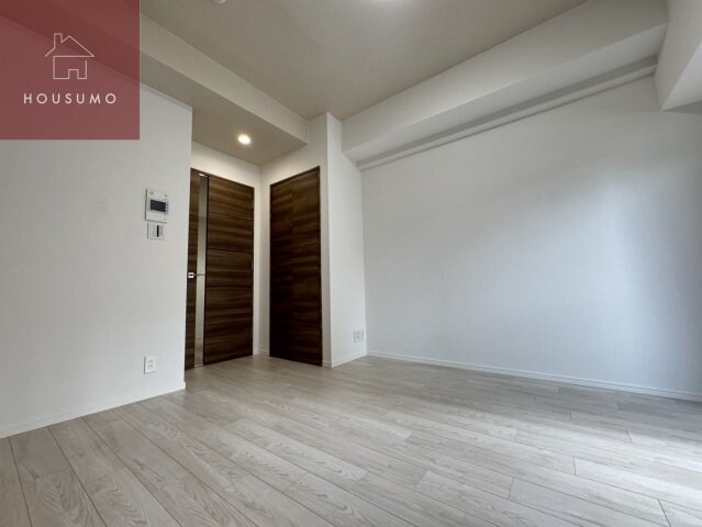 物件内観写真5　(おしゃれな居間です)