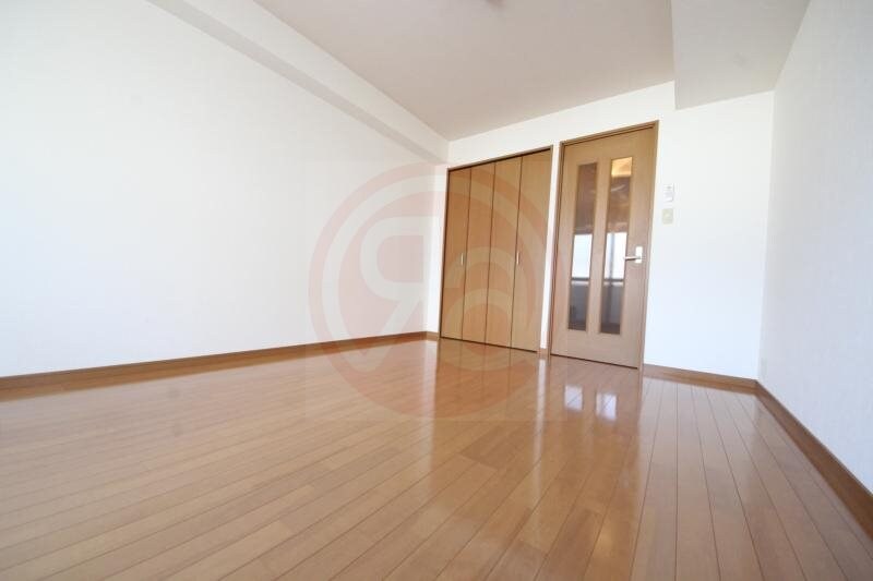 物件内観写真24　(洋室です)