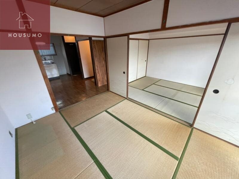 物件内観写真28　(コンパクトで使いやすい洗面所)