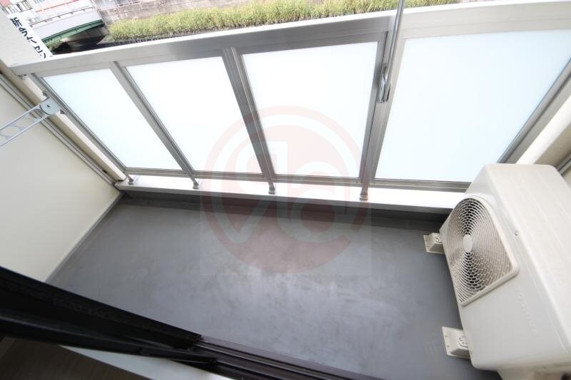 物件内観写真13　(バルコニーからの眺めを楽しみながら食事をしませんか)