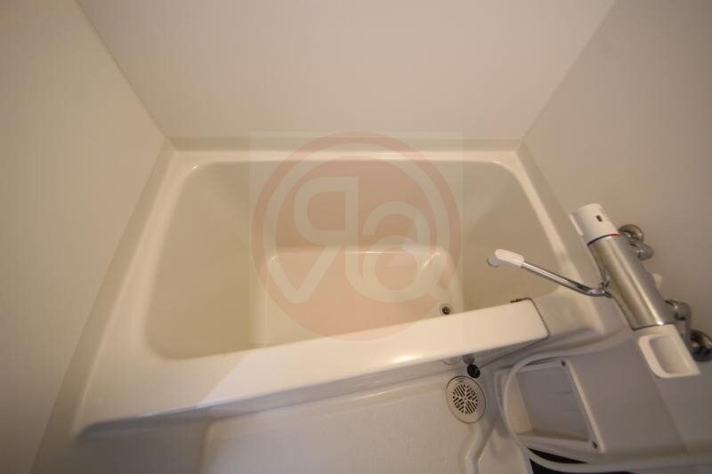 物件内観写真20　(日々の疲れを癒すお風呂付です)