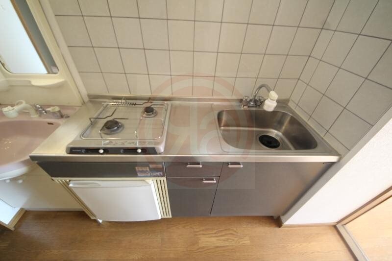 物件内観写真8　(使いやすいキッチンです)