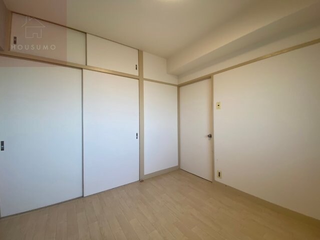 物件内観写真24　(広々としたバルコニーです)