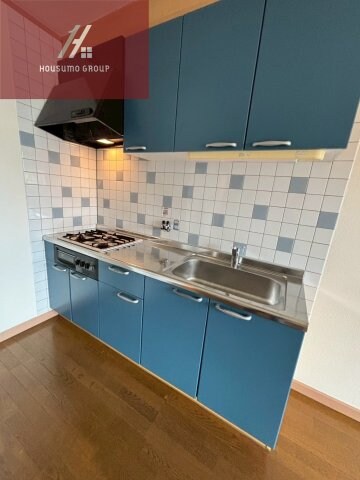 物件内観写真7　(コンパクトなキッチンで掃除もラクラク)