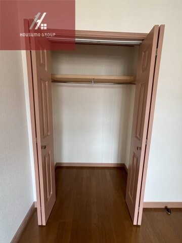 物件内観写真18　(収納スペース豊富です)