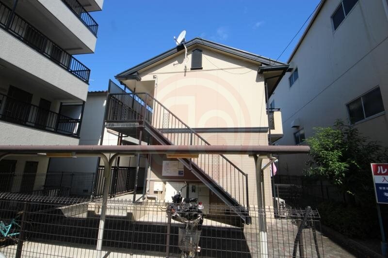 物件外観写真3　(おしゃれな外観です)