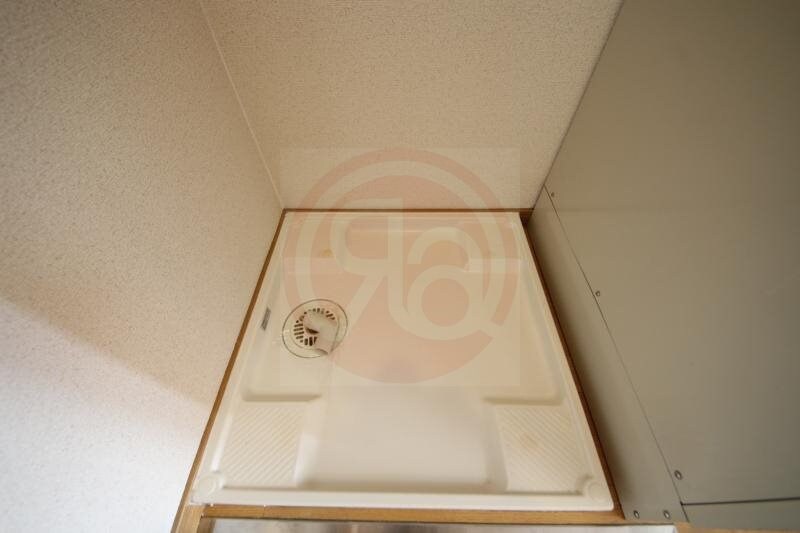 物件内観写真18　(明るい洗面所です)