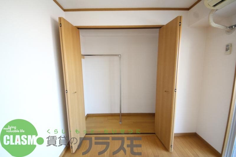 物件内観写真25　(収納豊富です)