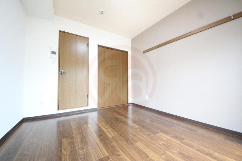 物件内観写真4　(ゆったりとしたリビングです)