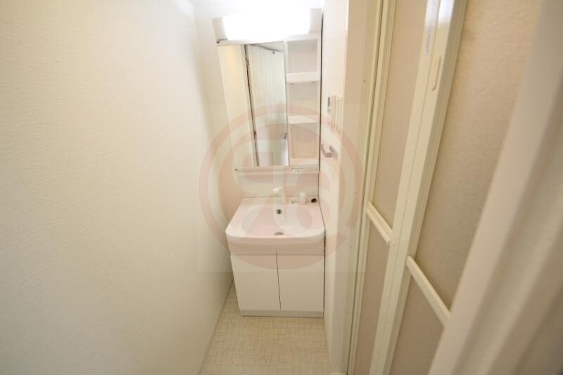 物件内観写真19　(脱衣スペースもあります)